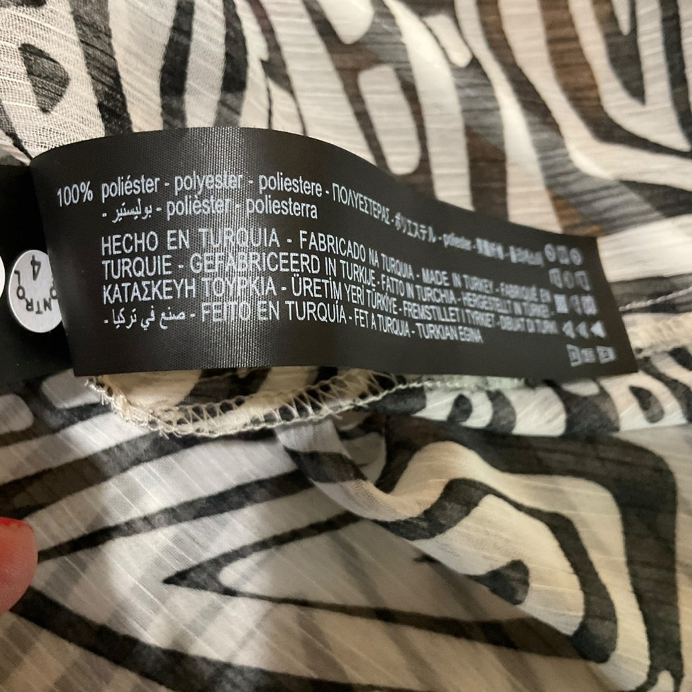 ZARA Abstract Tribal Print Kaftan Blouse Tunic Top Size M - Picture 8 of 10